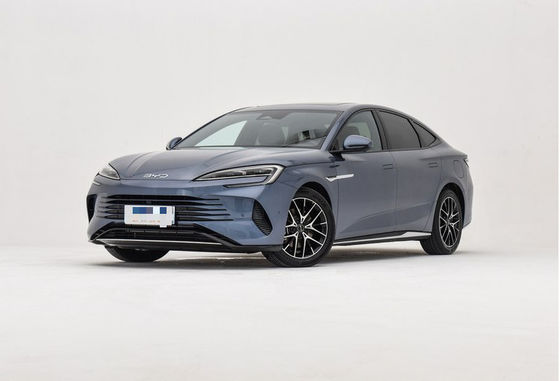 BYD Plug In Hybrid 5 Sitz Saloon Fahrzeug Automobil Schwarz Weiß